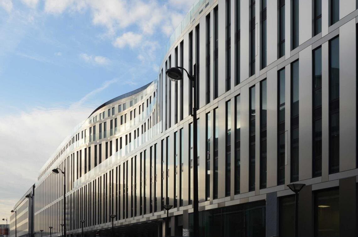 Contemporary curved façade of the Paris campus